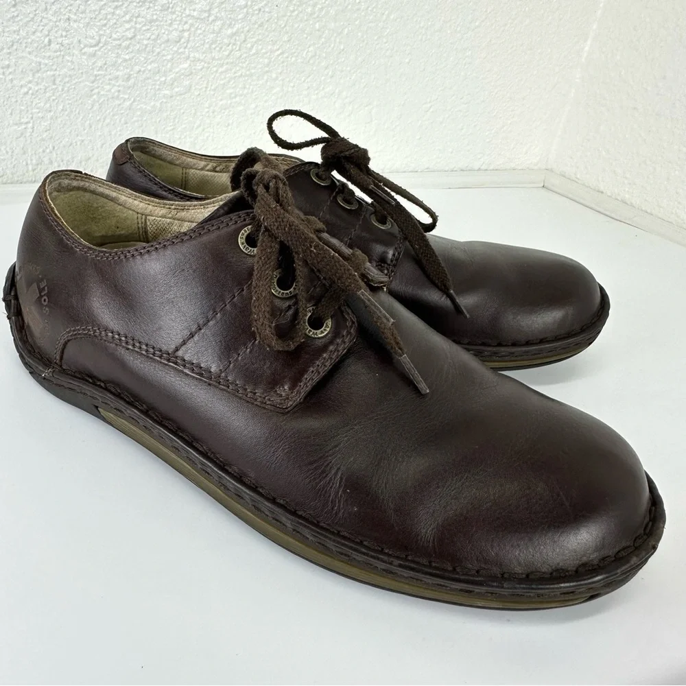 Dr Martens Felix Casual Lace Up Shoe Mens 10 Brown Leather Oxford AW004 academia